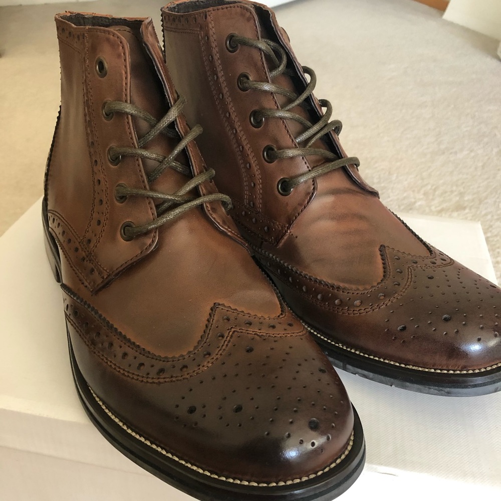 Steve Madden Brown Boots